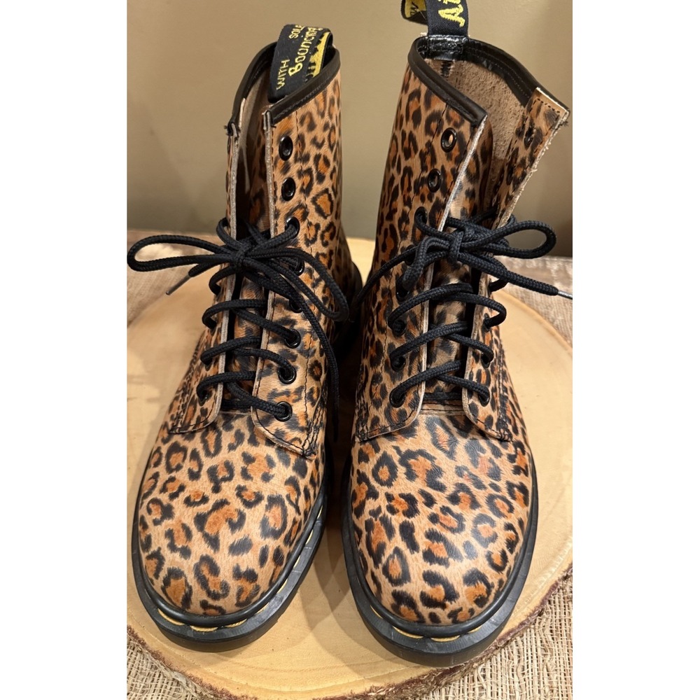 DR. MARTENS LEOPARD PRINT LEATHER BOOTS 6UK‎ 8USA MADE IN ENGLAND VINTAGE New - Picture 7 of 14